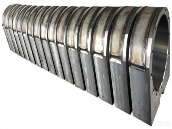 Water-cooled bearing housing